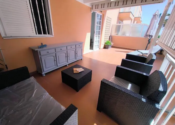 El Carmen 3 Lara * Santa Cruz de Tenerife