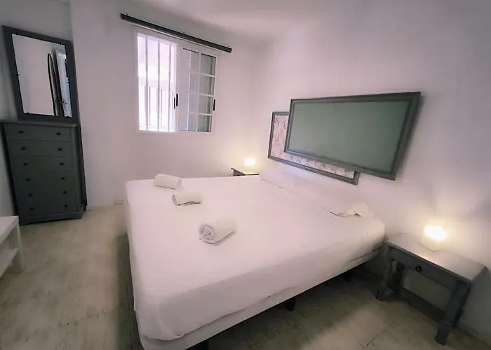 El Carmen 3 Lara * Santa Cruz de Tenerife