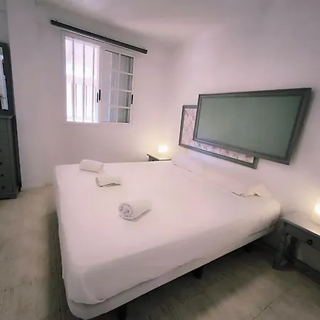 El Carmen 3 Lara * سانتا كروز دي تينيريف