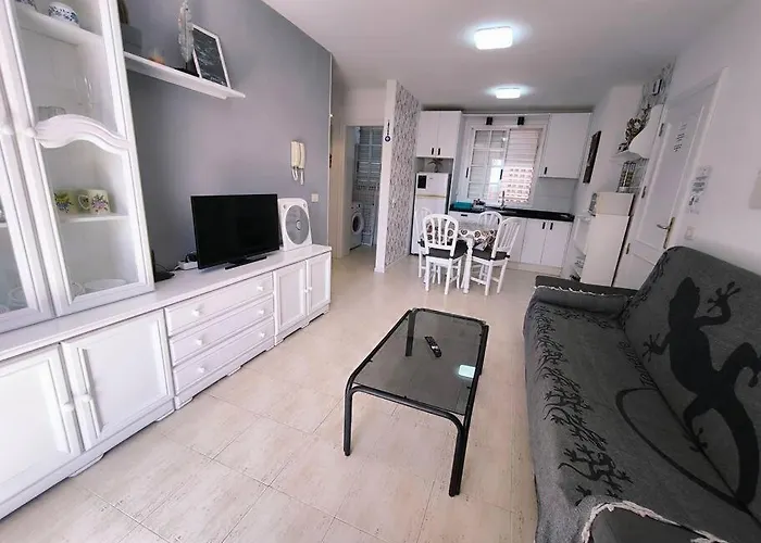 El Carmen 3 Lara * Santa Cruz de Tenerife